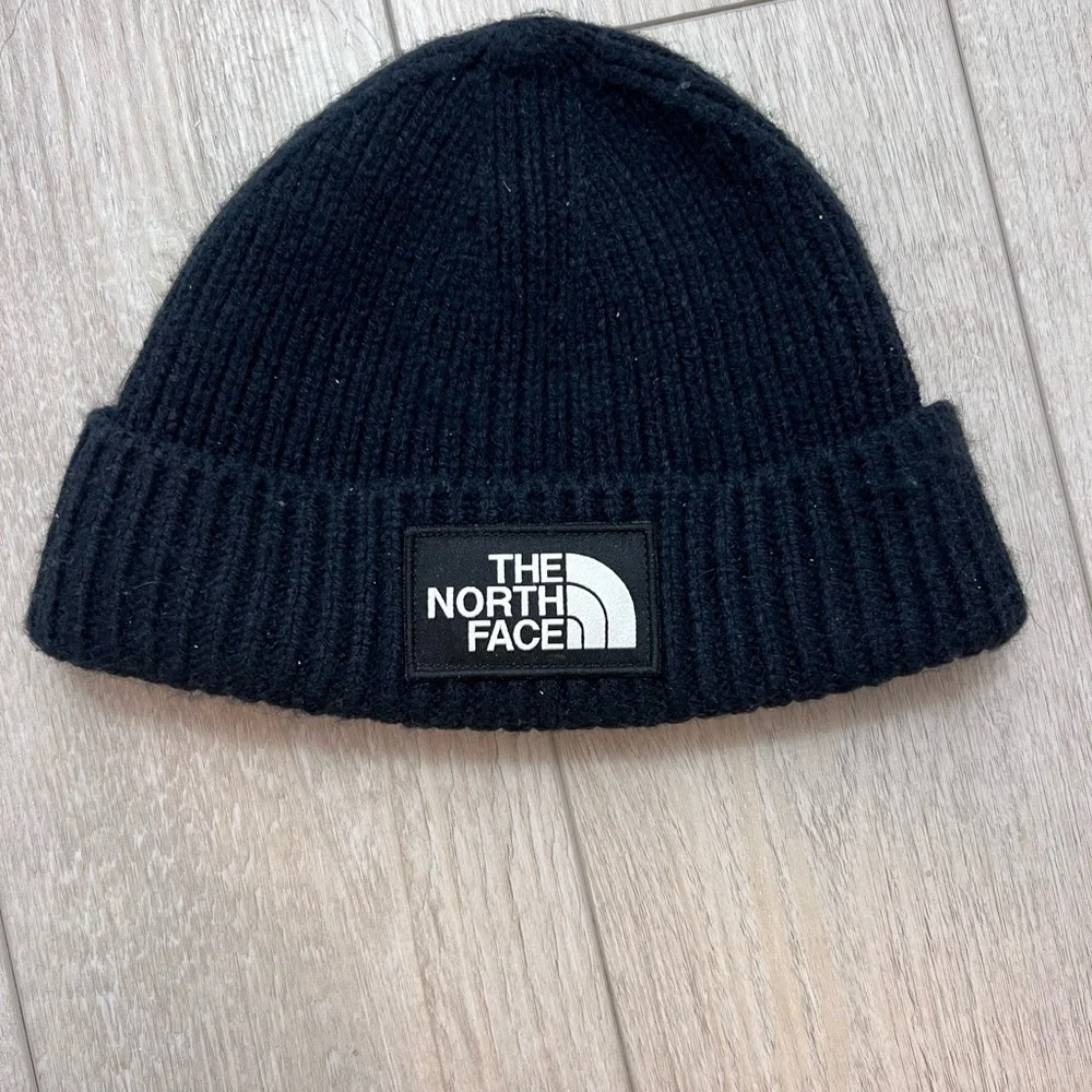 The North Face Black Knit Beanie Hat | Logo Patch | One Size
